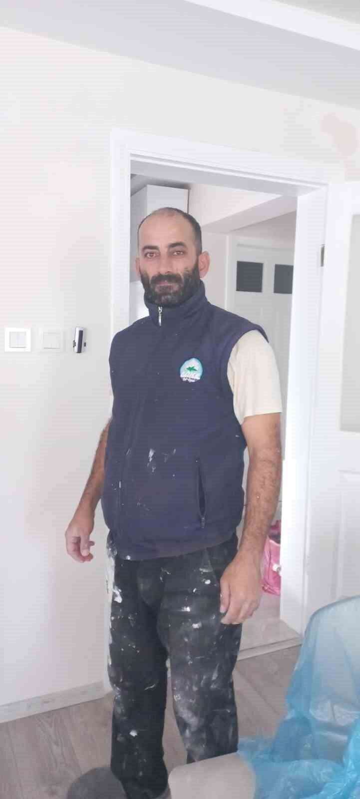 Söke Belediyesi çalışanı Nami Çiftçi, Sekiler Caddesi’nde bulduğu 9 bin