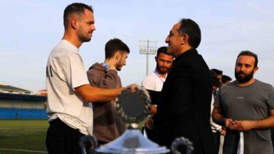 Sakarya Uygulamalı Bilimler Üniversitesi'nin ev sahipliğinde düzenlenen ÜNİLİG Türkiye Futbol