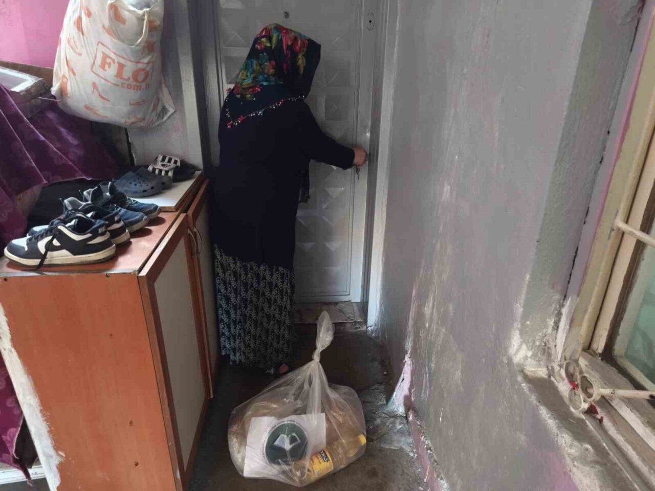 Diyarbakır merkezli Sultan Şeyhmus EZ-ZULİ Derneği, bu hafta gıda yardımlarını