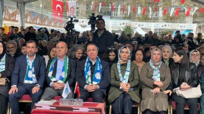 Sultangazi'de 8. Hamsi Festivali, renkli görüntülerle tamamlandı. Etkinlikte tonlarca hamsi