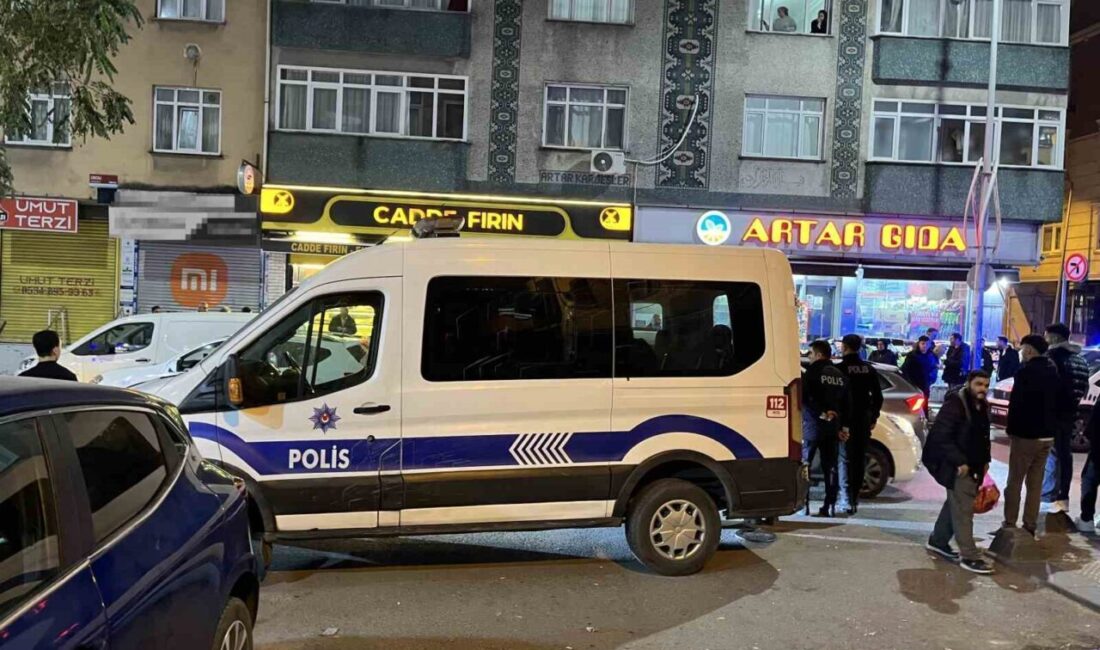 Sultangazi’de Eski Eşinle Yaşayan Adamı Vuran Kişi Sonrasında Kendini Vurdu İstanbul Sultangazi’de eski eşinin yeni partneri Salih Bozacı’yı vurarak öldüren
