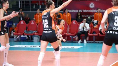 Eczacıbaşı Dynavit, Vodafone Sultanlar Ligi’nin 8. haftasında Türk Hava Yolları'nı