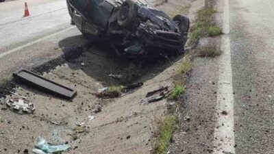 Karabük'te meydana gelen kazada, B.K. yönetimindeki otomobil, yolun refüjüne çarparak