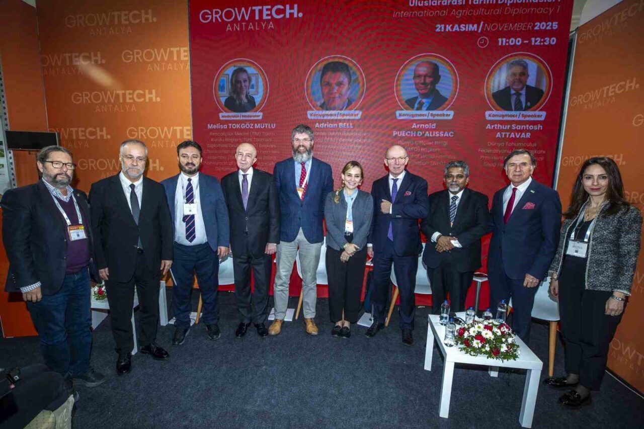 Growtech Antalya'da düzenlenen Uluslararası Tarım Diplomasisi konferanslarında, sektörün liderleri bir