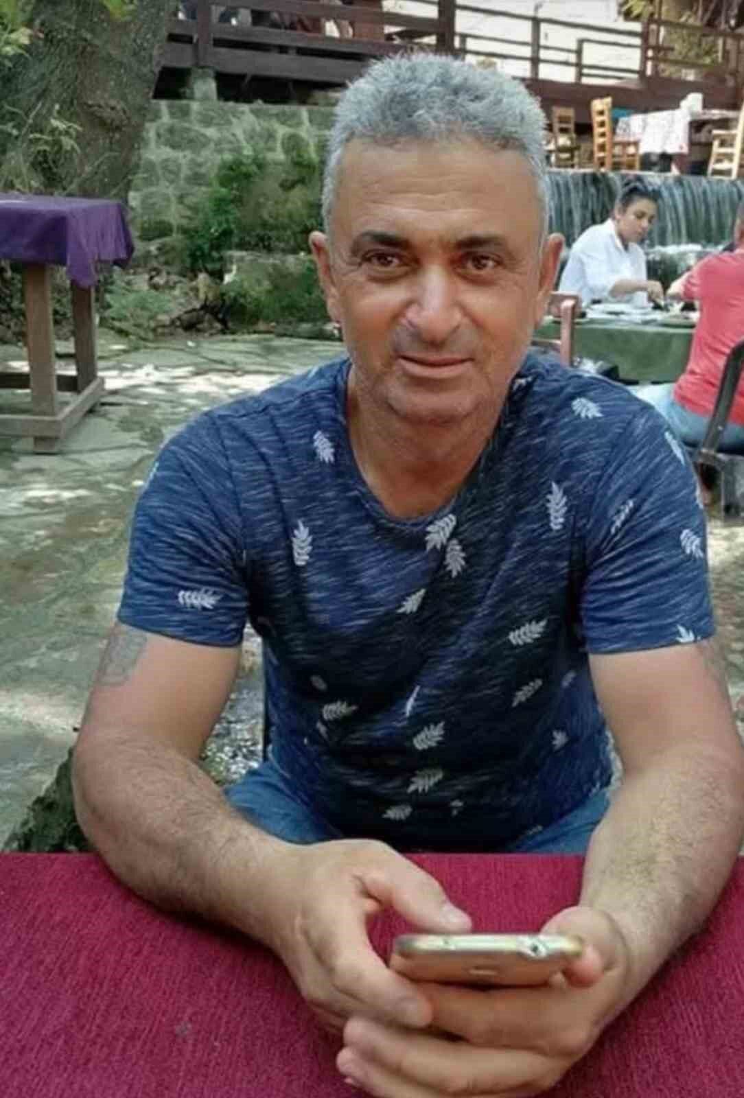 Mersin'in Tarsus ilçesinde otomobil ile motosikletin çarpışması sonucu 53 yaşındaki