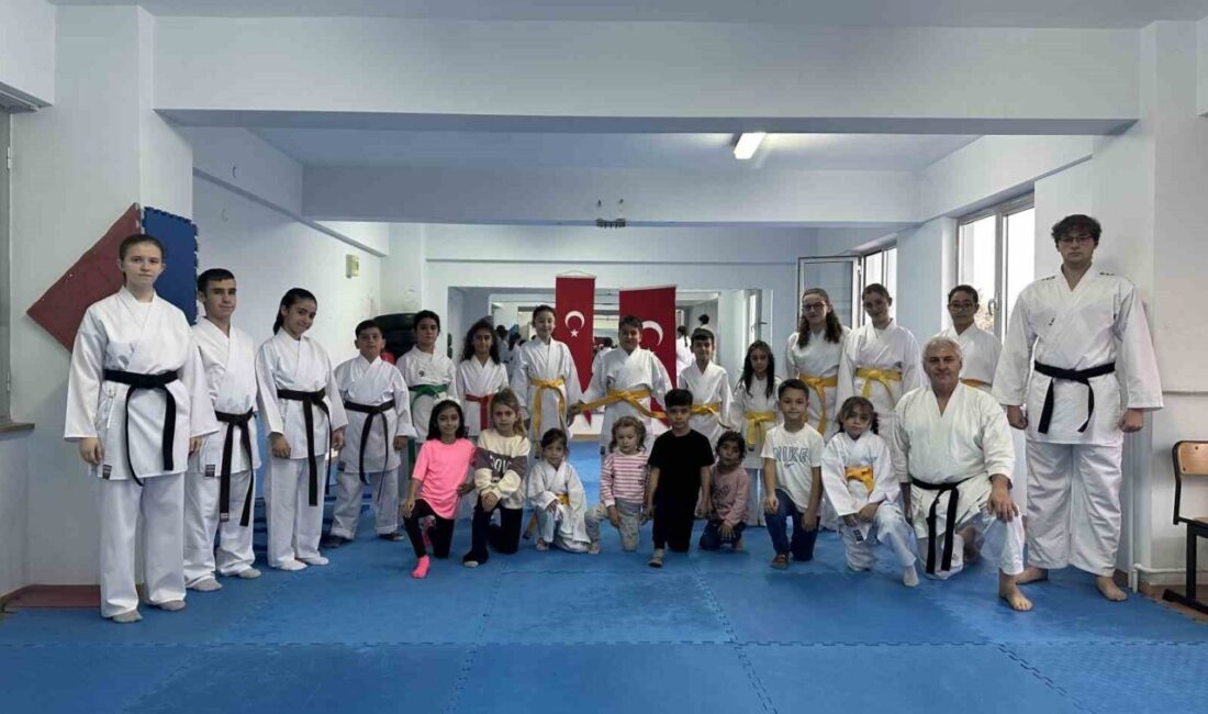 Tekirdağ'ın Muratlı ilçesindeki karate kursu, 7-15 yaş arası çocuklara temel