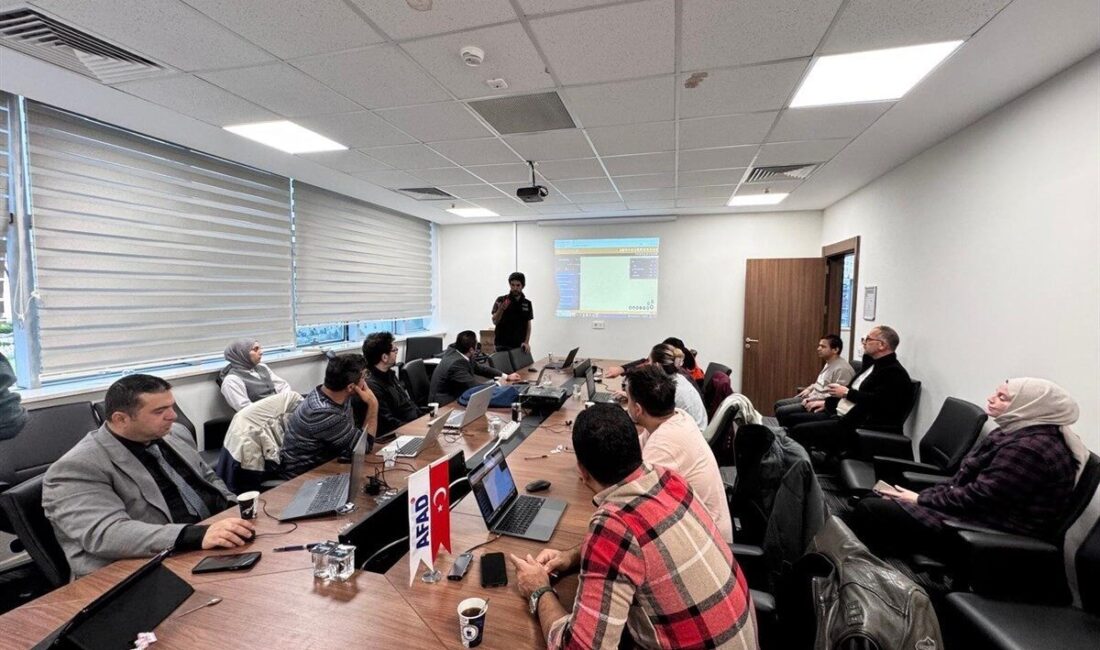 Tekirdağ’da Afet Yönetim ve Karar Destek Sistemi Eğitimi Verildi Tekirdağ’da, Afet Bilgi Yönetimi İzleme ve Değerlendirme Grubu için düzenlenen