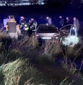Çerkezköy’deki trafik kazasında A.K.'nın kullandığı otomobil, kontrolden çıkarak şarampole yuvarlandı.