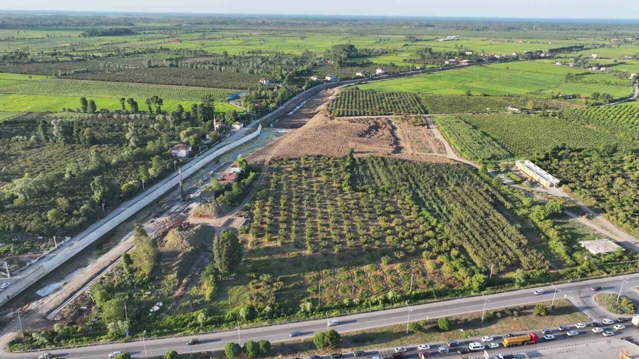 Terme Belediye Başkanı Şenol Kul, belediye ve otomotiv sektörü temsilcileriyle