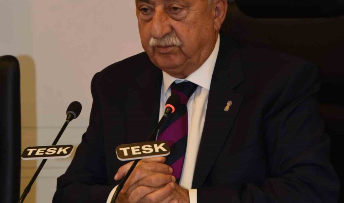 TESK Genel Başkanı Bendevi Palandöken, 24 Kasım Öğretmenler Günü'nde öğretmenlerin