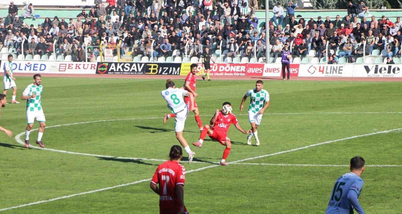 Amasyaspor, 1926 Bulancakspor’a 1-0 Yenilerek 9. Haftayı Puan Almadan Tamamladı