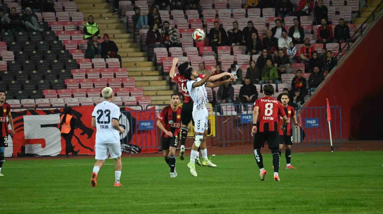 Eskişehirspor, Söke 1970 Spor’u 2-0’lık Skorla Geçti