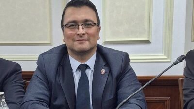 Türk Veteriner Hekimleri Birliği Genel Sekreteri Hüsamettin Ekici, antimikrobiyal dirençle