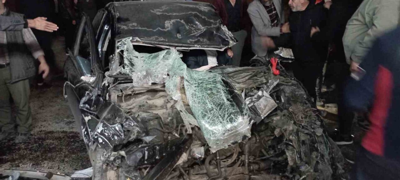 Tokat-Sivas karayolu Yatmış köyü yakınlarında M. A.'nın kullandığı otomobil, bir