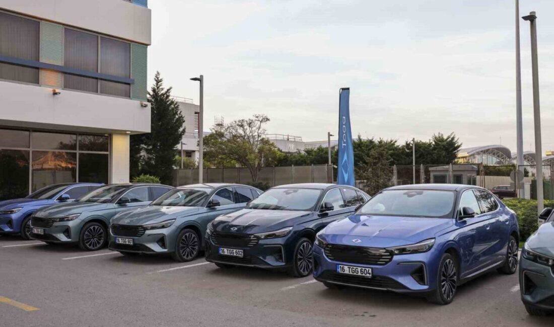 Togg'un yeni T10F modeli, tek şarjla İstanbul'dan İzmir'e ulaştı. Testi