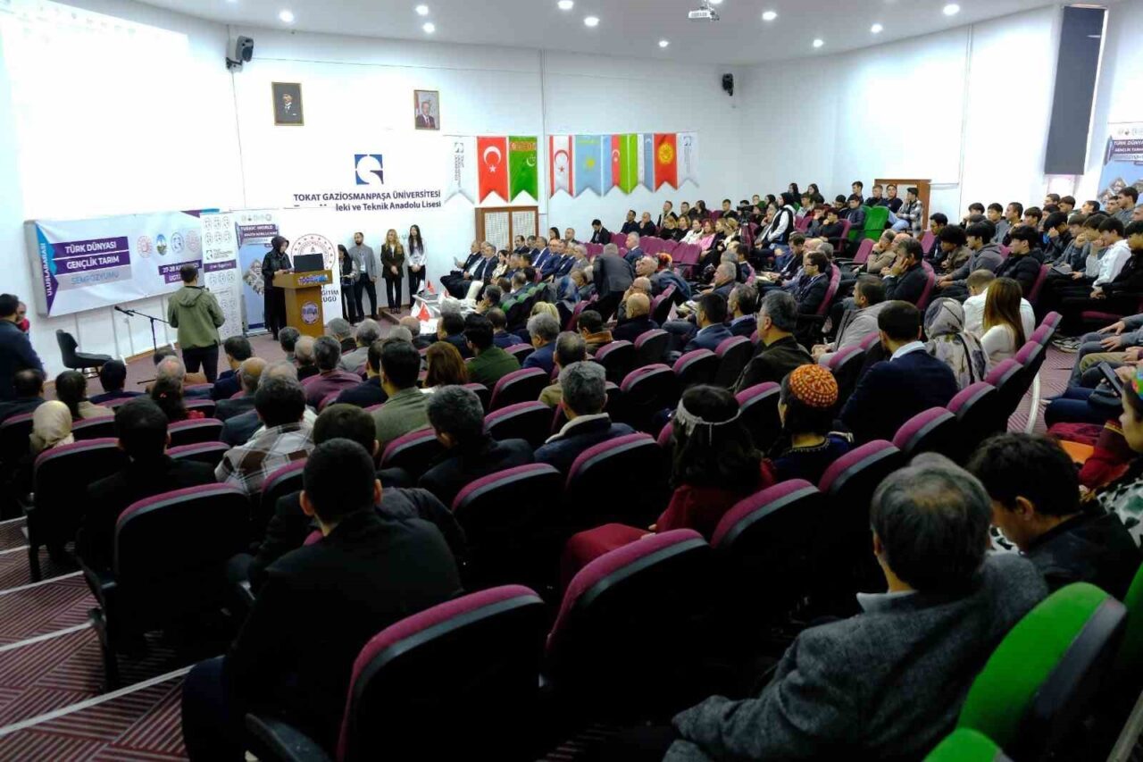 Tokat Gaziosmanpaşa Üniversitesi’nde Başlayan UGTAS-2025, Türk Dünyası Gençlerini Tarım Alanında Bir Araya Getirdi