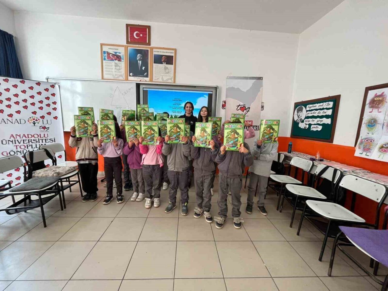 Anadolu Toplum Gönüllüleri Topluluğu, "Minik Ellerle Yeşil Yarınlara" projesi çerçevesinde