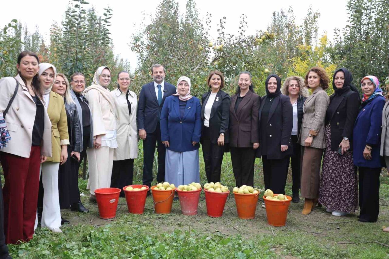 Bursa'nın Gürsu ilçesinde, iş kadınları ve köylü kadınlarının bir araya