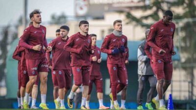 Trabzonspor, Trendyol Süper Lig'in 14. haftasında Konyaspor'u 20.00'de evinde ağırlayacak.