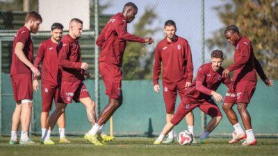 Trabzonspor, 13. haftada RAMS Başakşehir ile oynayacağı maç için İstanbul’a