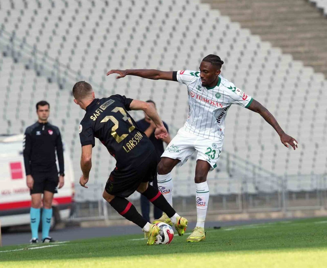 Trendyol Süper Lig'in 12. haftasında Fatih Karagümrük, Konyaspor'u 2-0 önde