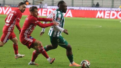 Trendyol Süper Lig'de Konyaspor, Antalyaspor ile karşı karşıya geldikleri 13.