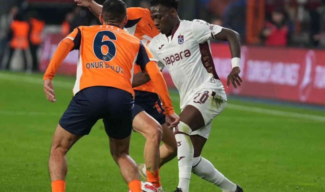 Trendyol Süper Lig'de RAMS Başakşehir, Trabzonspor'u 2-1 mağlup ederek ilk