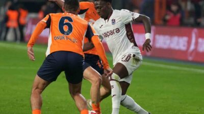 Trendyol Süper Lig'de RAMS Başakşehir, Trabzonspor'u 2-1 mağlup ederek ilk