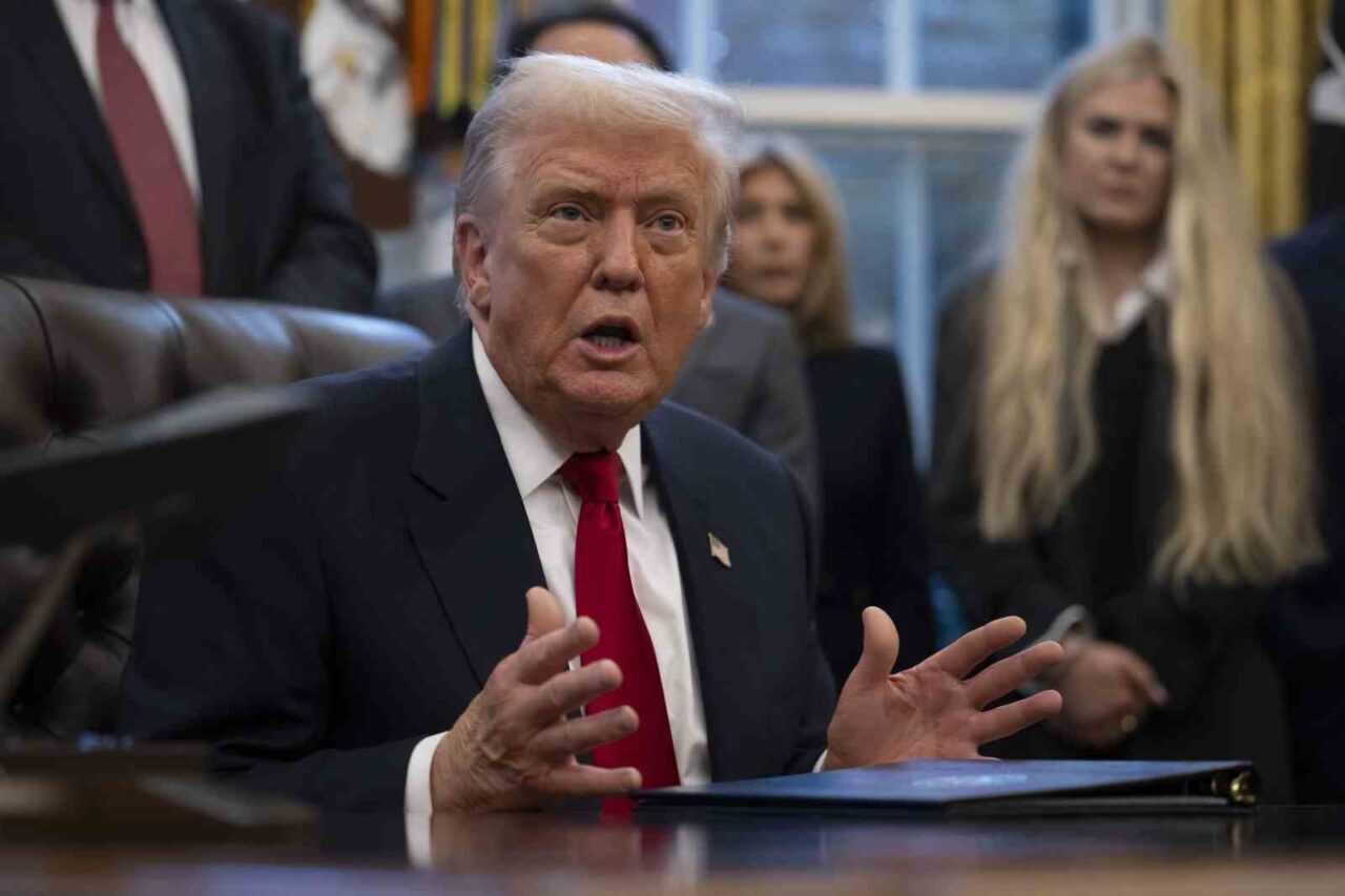 ABD Başkanı Donald Trump, Beyaz Saray'da Hindistan Büyükelçisi Sergio Gor'un