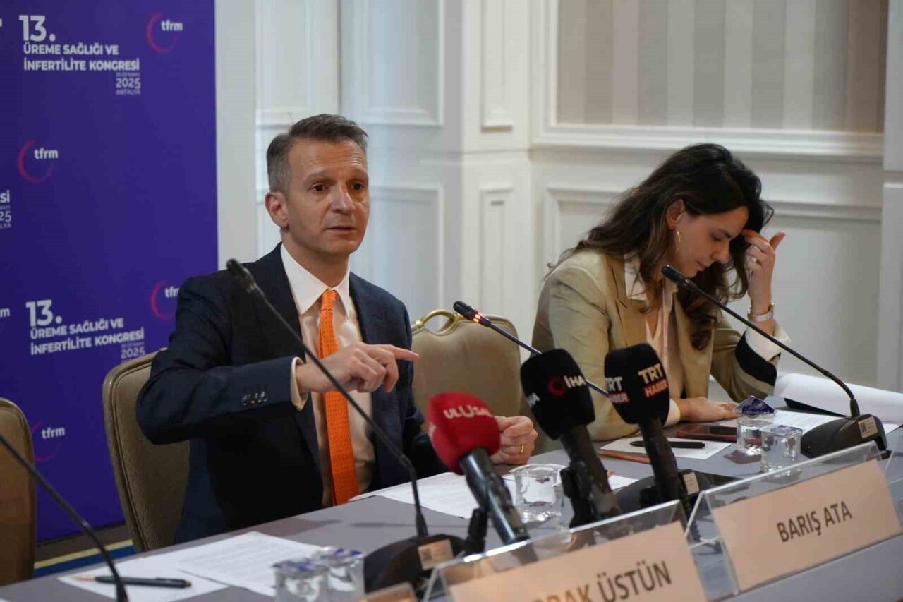 Antalya'da düzenlenen 13. Üreme Sağlığı ve İnfertilite Kongresi'nde, Türkiye'nin doğurganlık