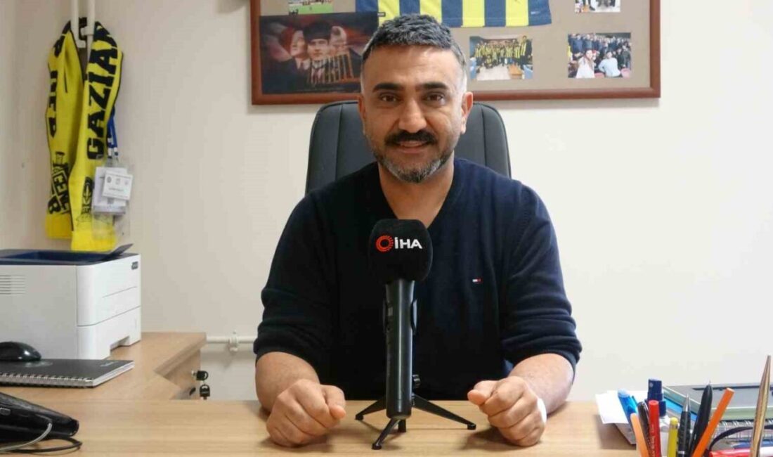 Munzur Üniversitesi öğretim üyeleri Doç. Dr. Alper Polat ve Doç.