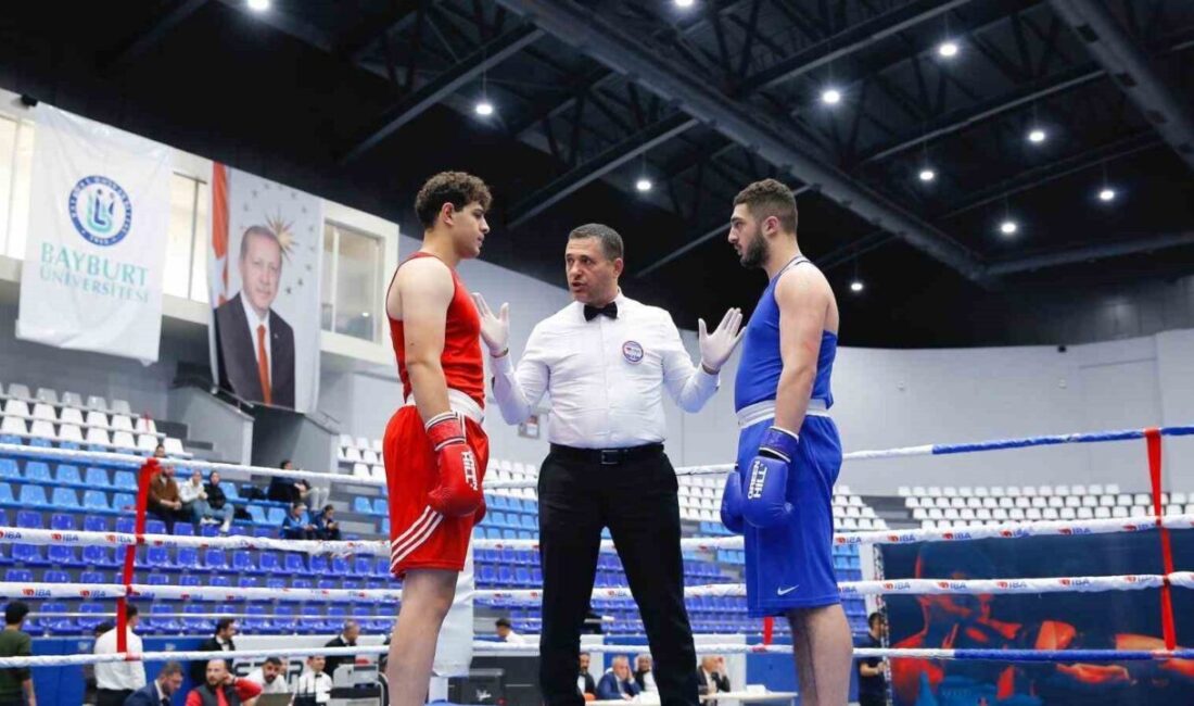 Türkiye Üniversiteler Arası Boks Şampiyonası, Ödül Töreniyle Tamamlandı Türkiye Üniversite Sporları Federasyonu tarafından düzenlenen Boks Şampiyonası, 43 üniversiteden