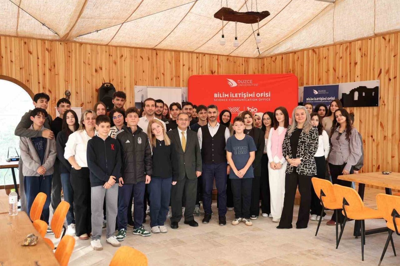 Düzce Üniversitesi, "Bağımlılık mı Özgürlük mü? Bilim Ne Diyor?" konulu