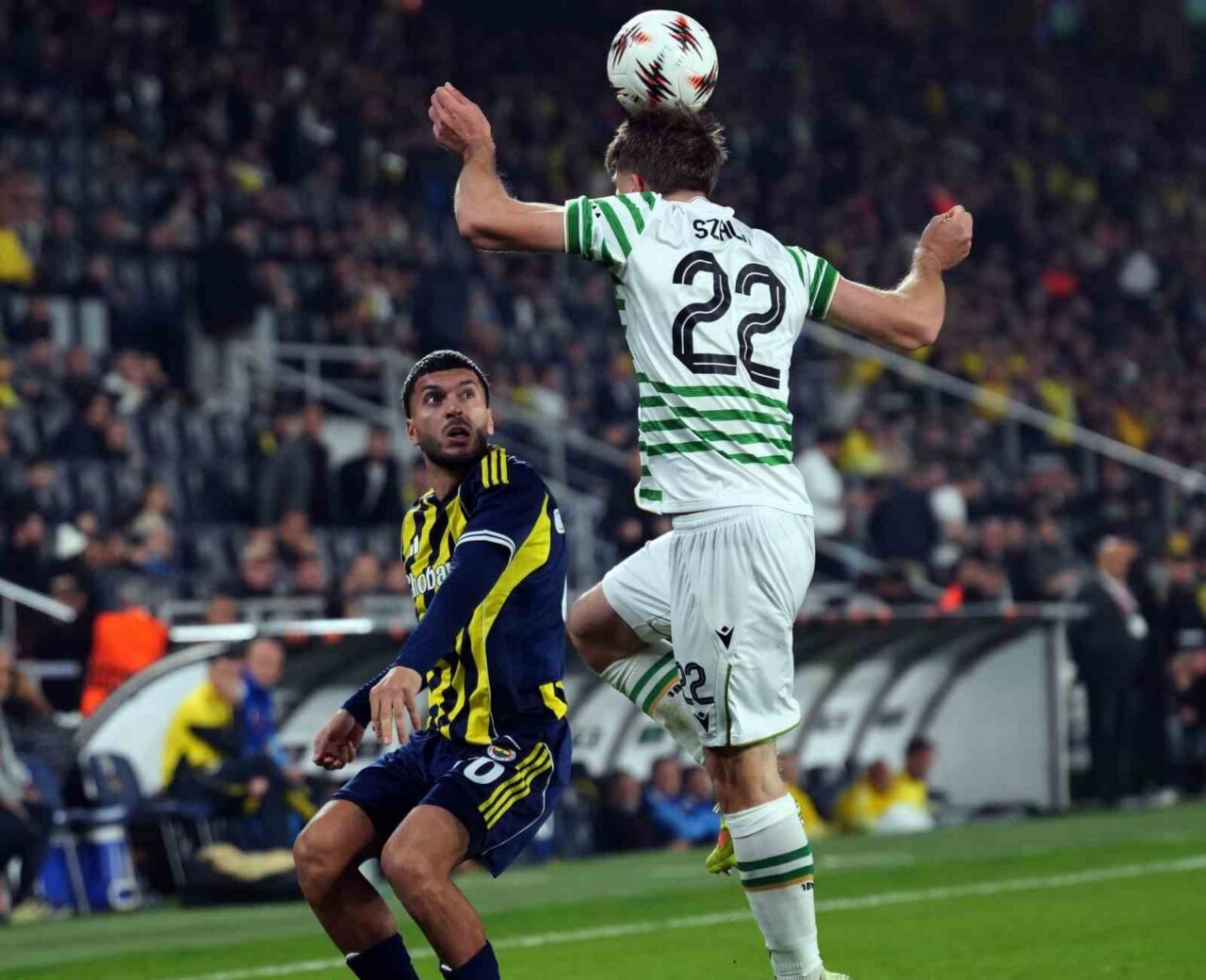 UEFA Avrupa Ligi’nde Fenerbahçe, Ferencvaros ile 1-1 berabere kaldı. Barnabas