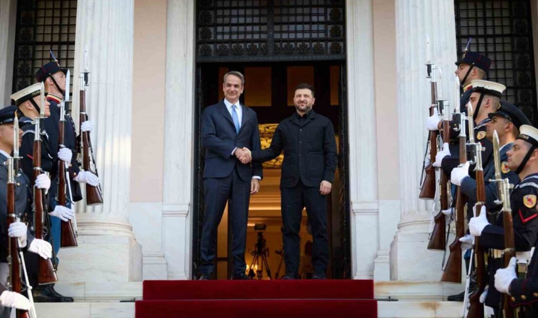 Zelenskiy, Yunanistan ile Doğalgaz Tedarikine İlişkin Niyet Mektubu İmzaladı Ukrayna Devlet Başkanı Vladimir Zelenskiy, Atina'da Yunanistan Başbakanı Kyriakos Miçotakis