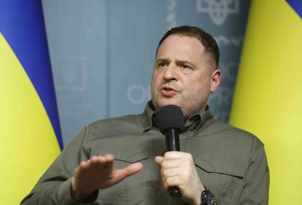 Ukrayna'da Devlet Başkanlığı Ofisi Başkanı Andriy Yermak'ın evi, Ulusal Yolsuzlukla