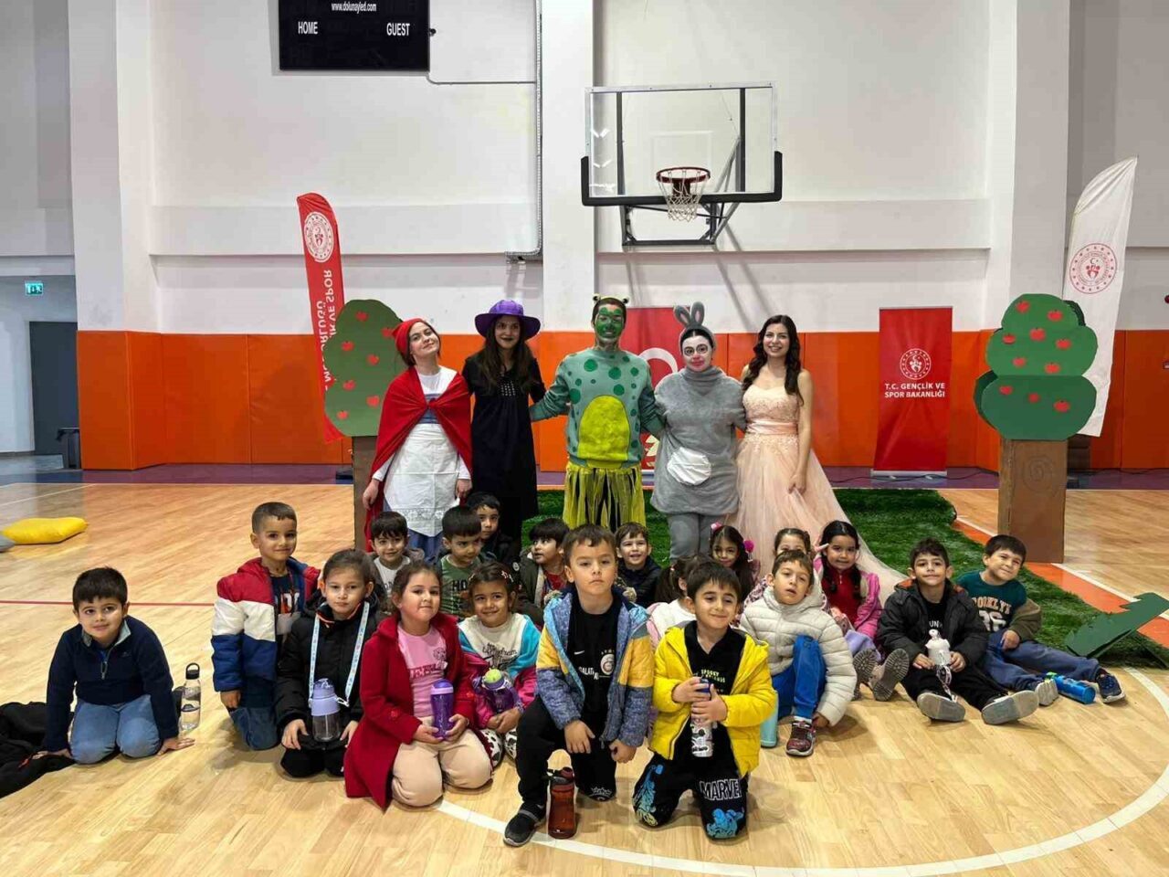 Ula Gençlik ve Spor İlçe Müdürlüğü ile Uluslararası Gençlik Merkezi