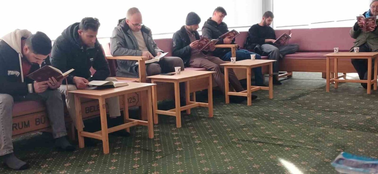 Erzurum Uluslararası Öğrenci Derneği (ERULDER) tarafından organize edilen etkinlikte, Azerbaycan'dan