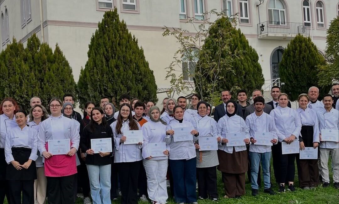 Pınarhisar Meslek Yüksekokulu Aşçılık Programı öğrencileri, "Balıklar ve Su Ürünleri"