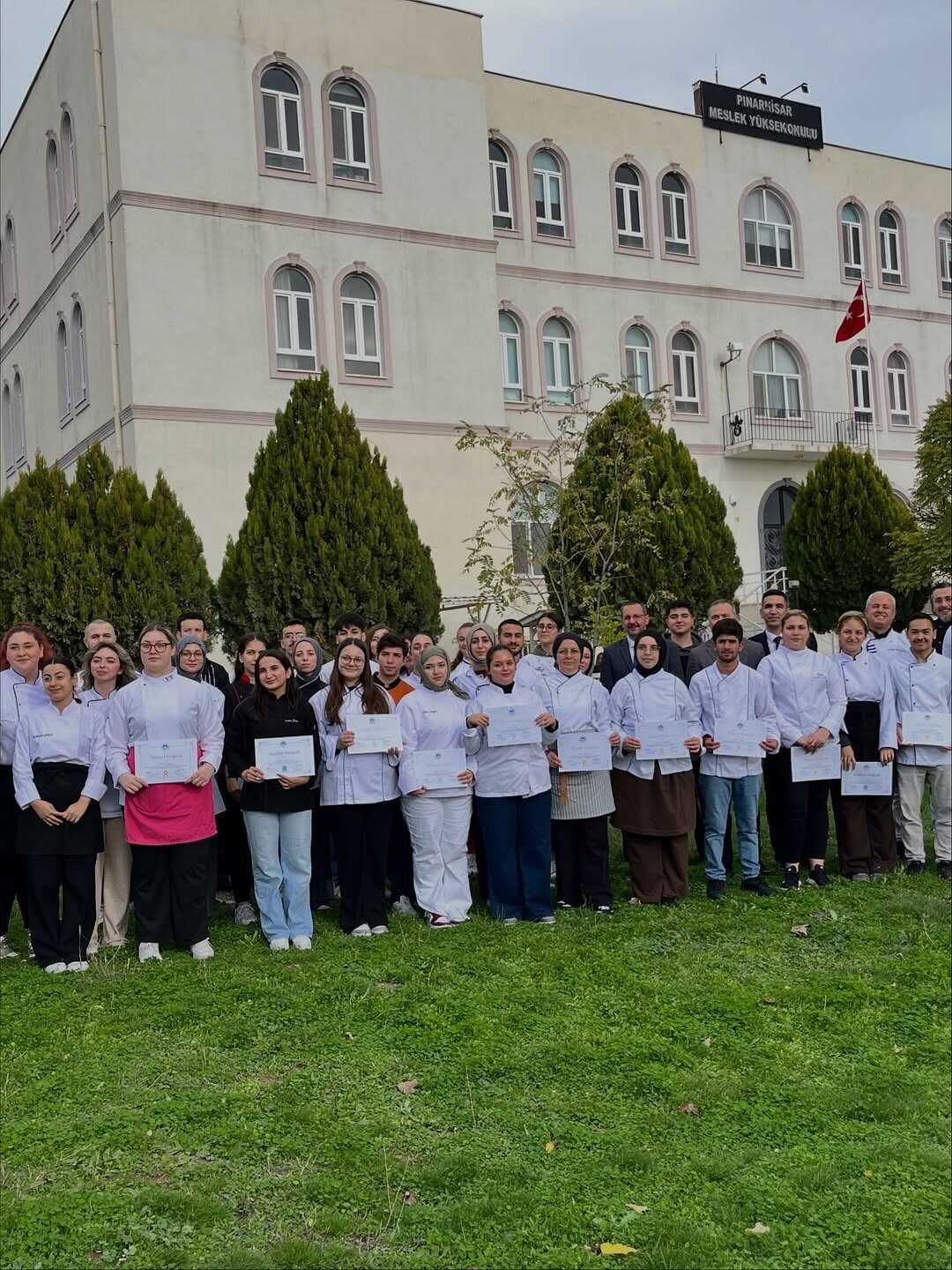 Pınarhisar Meslek Yüksekokulu Aşçılık Programı öğrencileri, "Balıklar ve Su Ürünleri"