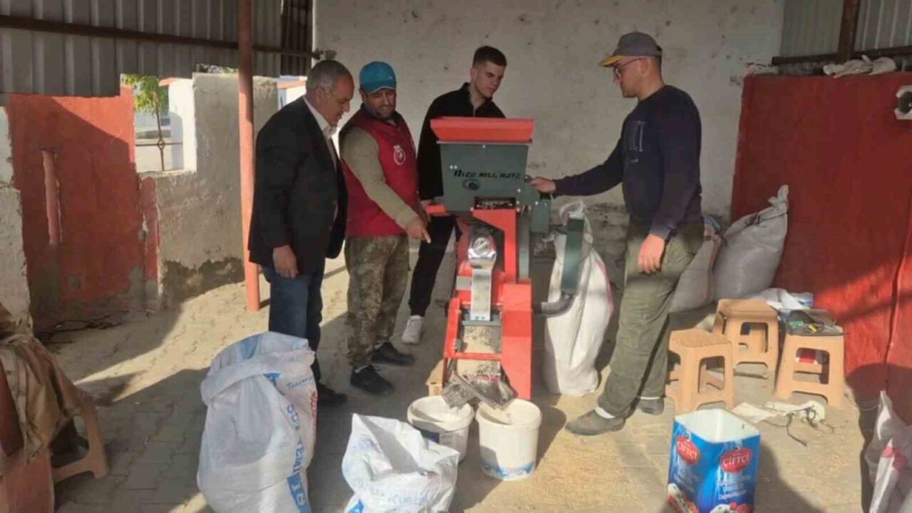 Edirne'nin Meriç ilçesindeki Küplü beldesinde kurulan Ücretsiz Pirinç Soyma Tesisi,