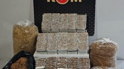 Uşak'ta Kaçakçılık ve Organize Suçlarla Mücadele (KOM) ekipleri, bir adrese