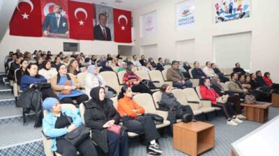 Uşak’ta, okul kantinlerinde çalışan işletmecilere yönelik hijyen eğitimi gerçekleştirildi. Eğitim,