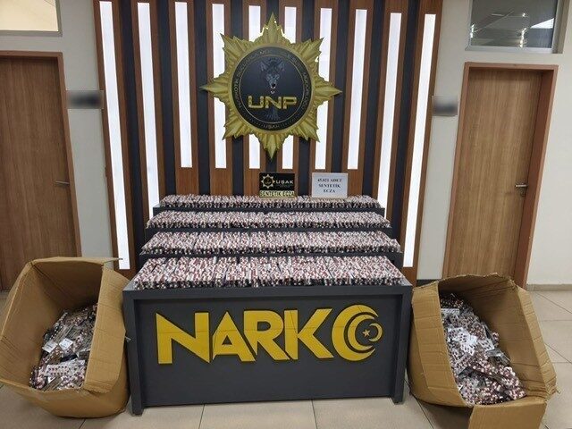 Uşak'ta Narkotik Suçlarla Mücadele Şube Müdürlüğü, uyuşturucu ticaretiyle ilgili düzenlediği