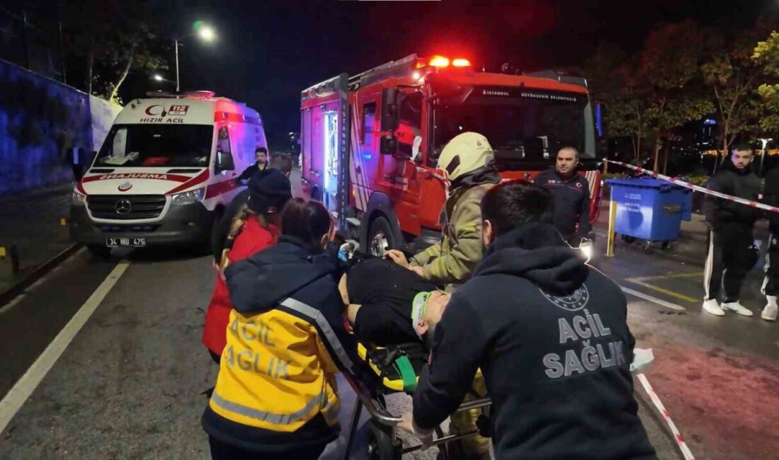 Üsküdar’da Hatalı Sollama Sonucu Meydana Gelen Kazada Üç Kişi Yaralandı Üsküdar'da Paşalimanı Caddesi'nde gece saatlerinde gerçekleşen kazada Tofaş marka araç,