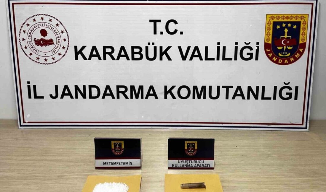 Karabük ve Safranbolu'da düzenlenen operasyonda 5 kişi gözaltına alındı. Jandarma