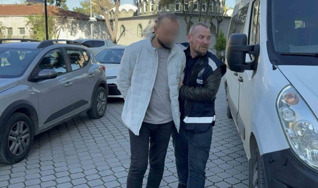 Samsun’da Uyuşturucu Madde Bulunan Şüpheli Adliyeye Gönderildi Samsun'un İlkadım ilçesinde Narkotik Suçlarla Mücadele Şube ekipleri, 39 yaşındaki