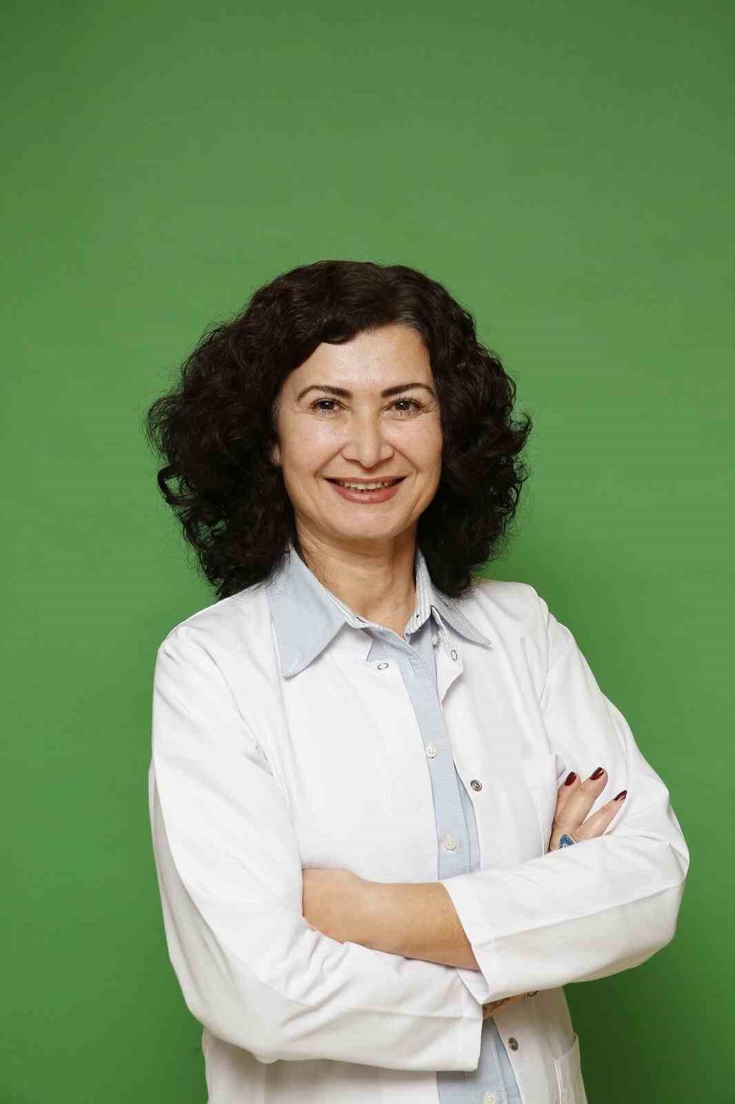 Acıbadem Hastanesi Nöroloji Uzmanı Dr. Hülya Yıldız Bayar, migrenin çoğunlukla