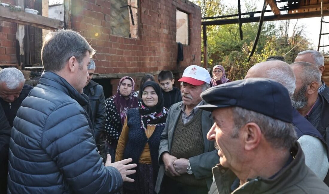 Yangında Evleri Yanan Yaşlı Çifte Yeni Bir Yuva İnşa Edilecek Amasya'nın Kaleköyü'nde çıkan yangında evleri yanan 70 yaşındaki Mehmet ve