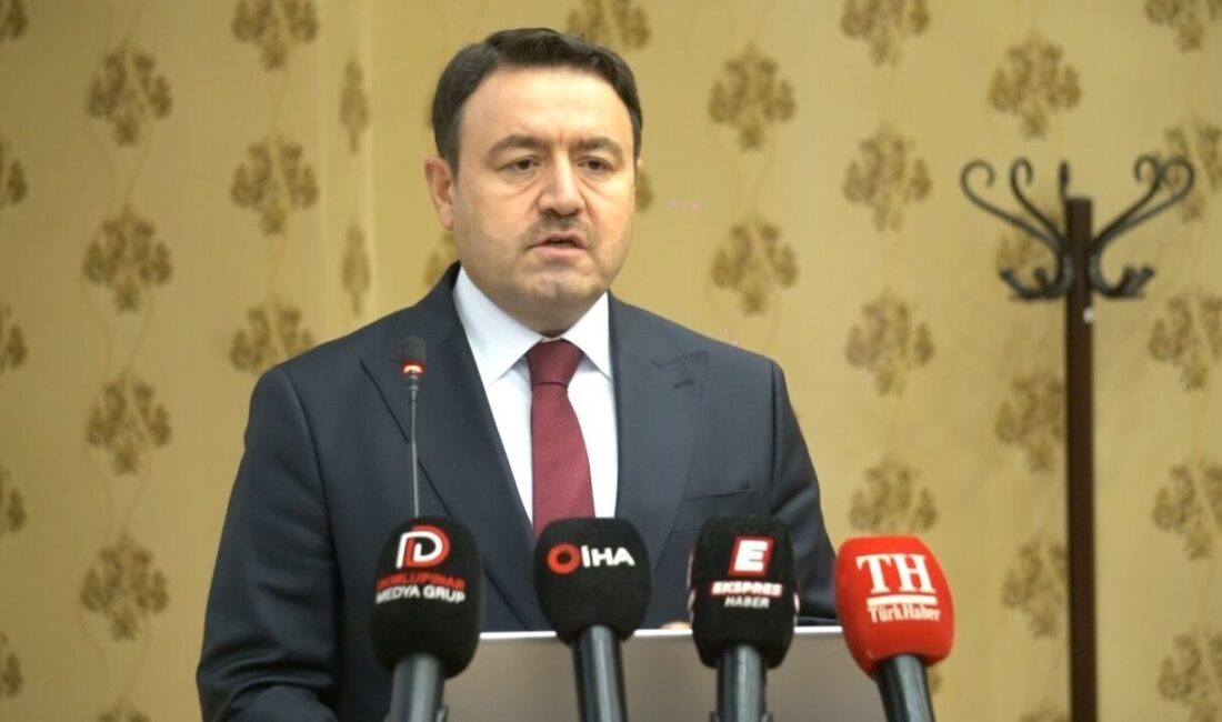 Kütahya Valisi Musa Işın, ildeki projelerin Kütahya'nın kimliğini yeniden kazandıracağını